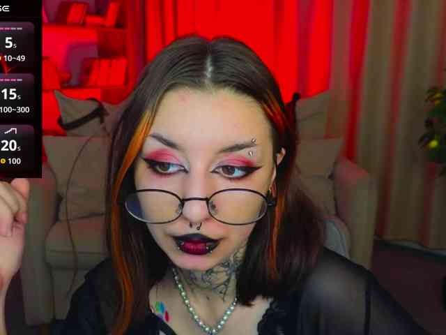 MistressMarcelline webcam