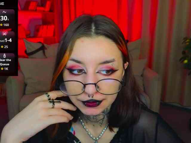 MistressMarcelline webcam