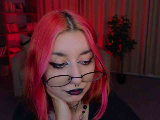 Mistressmarcelline's live stream