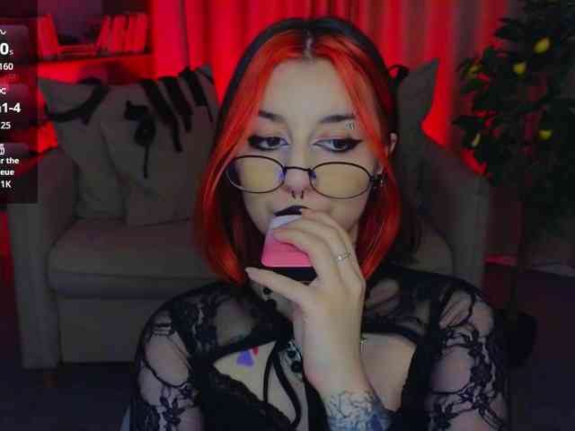 MistressMarcelline webcam