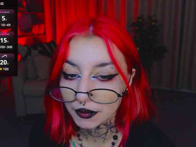 MistressMarcelline webcam