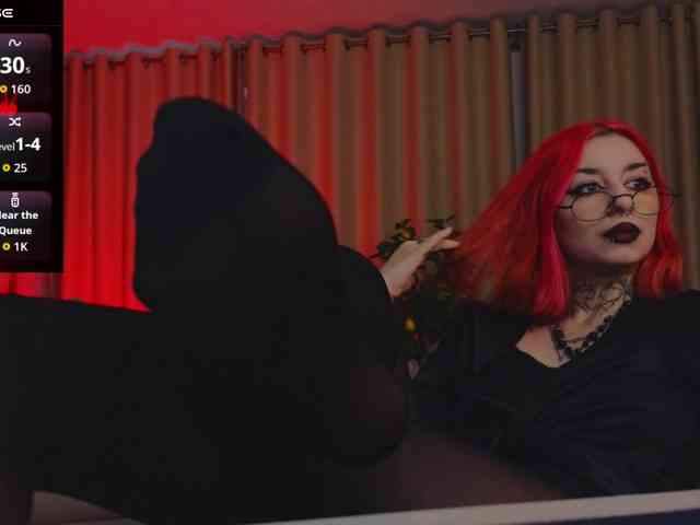 MistressMarcelline webcam