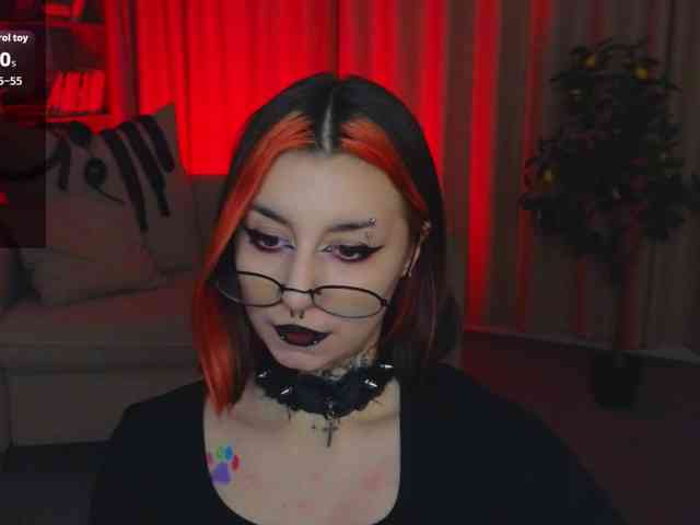 MistressMarcelline webcam