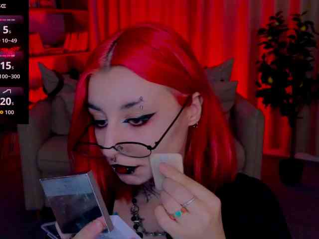 MistressMarcelline webcam