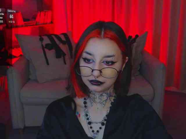 MistressMarcelline webcam