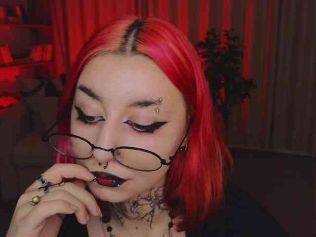MistressMarcelline MistressMarcelline