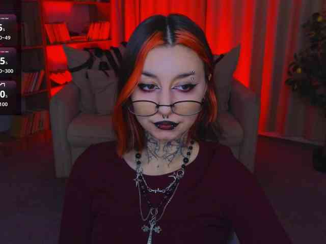 MistressMarcelline webcam