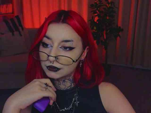 Модель: MistressMarcelline