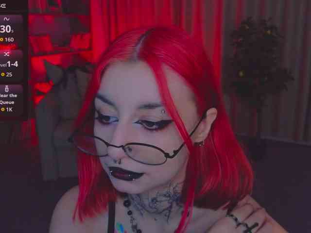 MistressMarcelline webcam