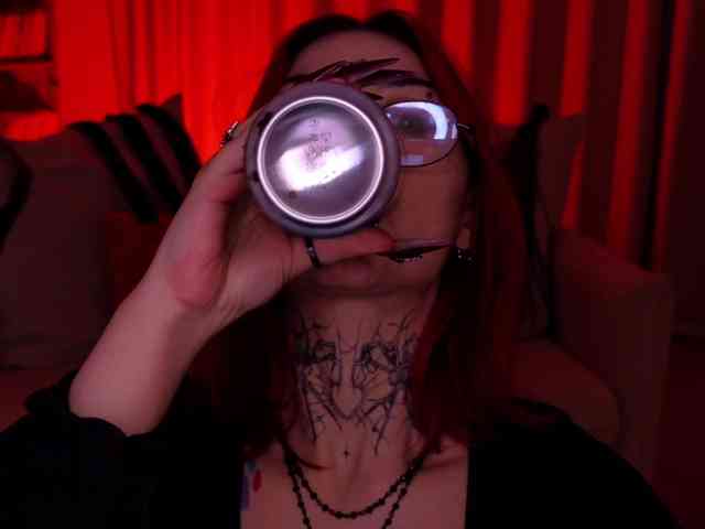MistressMarcelline webcam