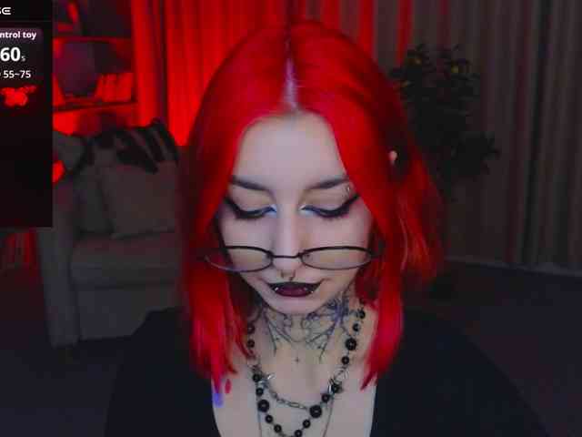 MistressMarcelline webcam