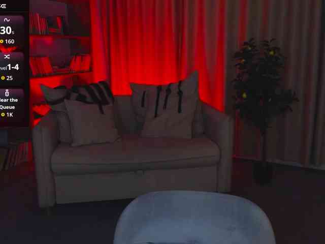 MistressMarcelline webcam
