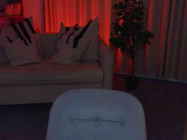 MistressMarcelline webcam