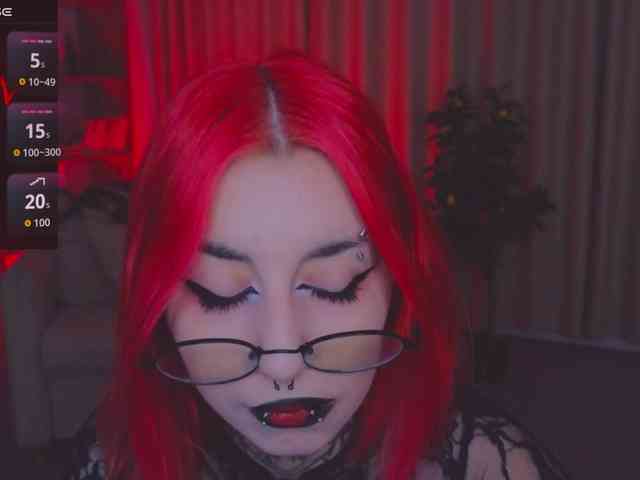 MistressMarcelline webcam