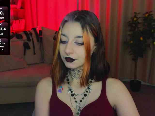 MistressMarcelline webcam