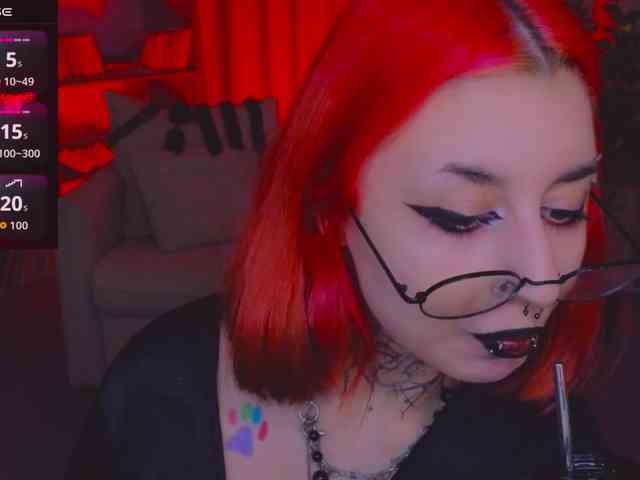 MistressMarcelline webcam