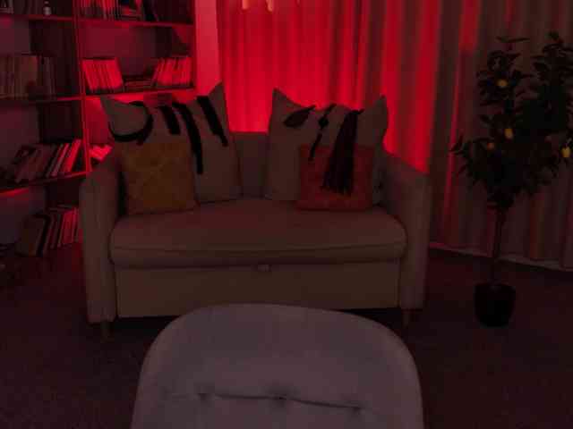 MistressMarcelline webcam