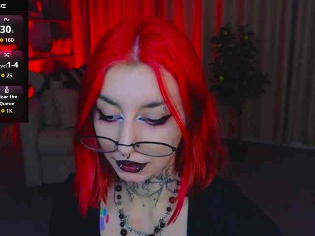 MistressMarcelline webcam
