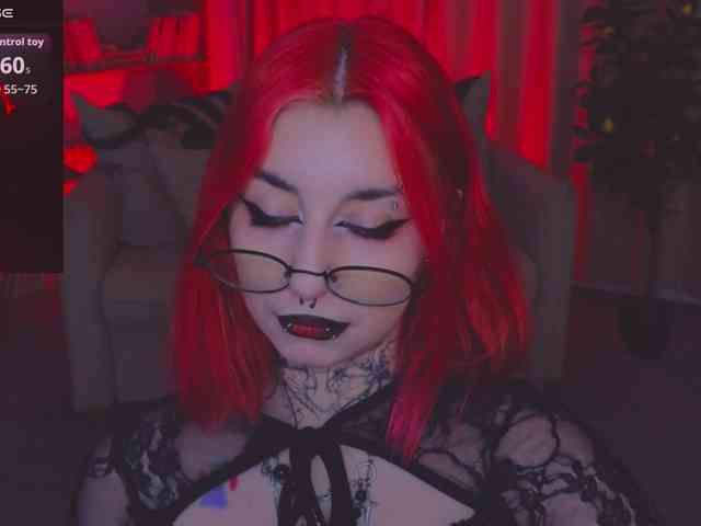 MistressMarcelline webcam
