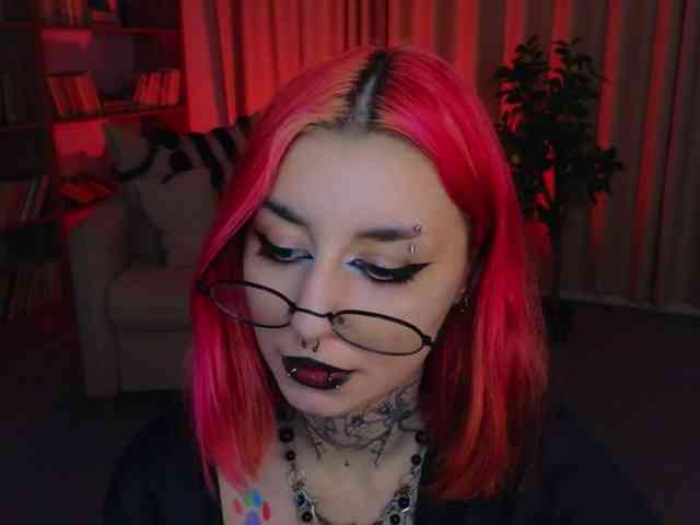 MistressMarcelline webcam