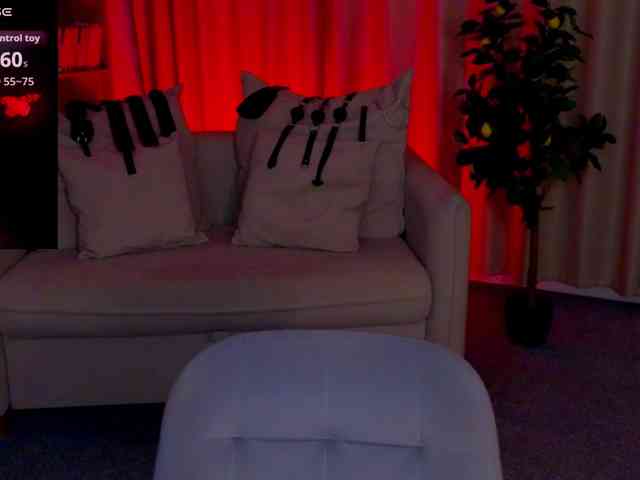 MistressMarcelline webcam