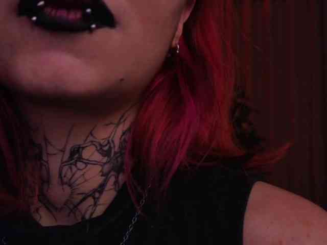 MistressMarcelline webcam