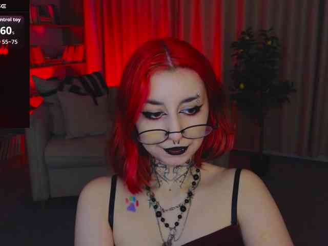 MistressMarcelline webcam