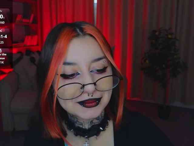 MistressMarcelline webcam