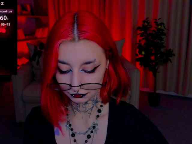 MistressMarcelline webcam