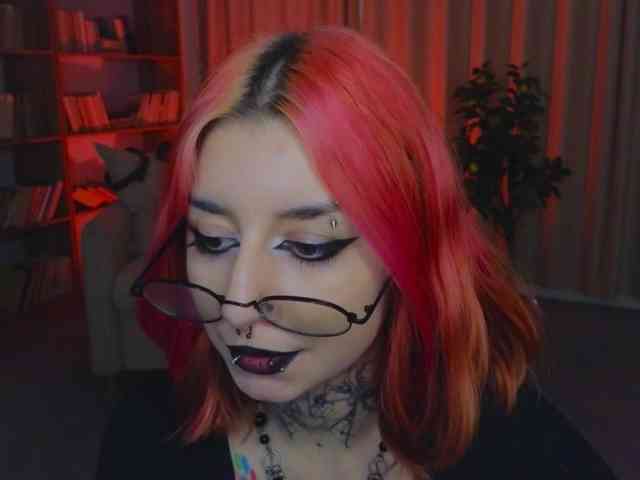 MistressMarcelline MistressMarcelline