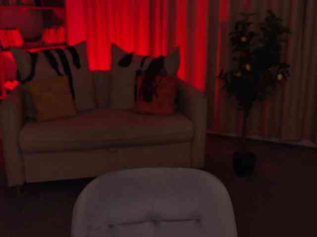 MistressMarcelline webcam