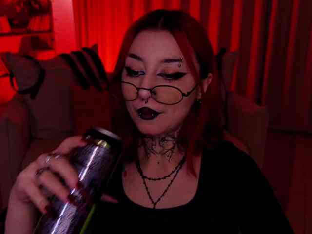 MistressMarcelline webcam