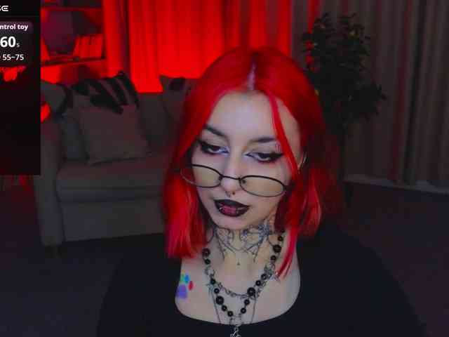 MistressMarcelline webcam