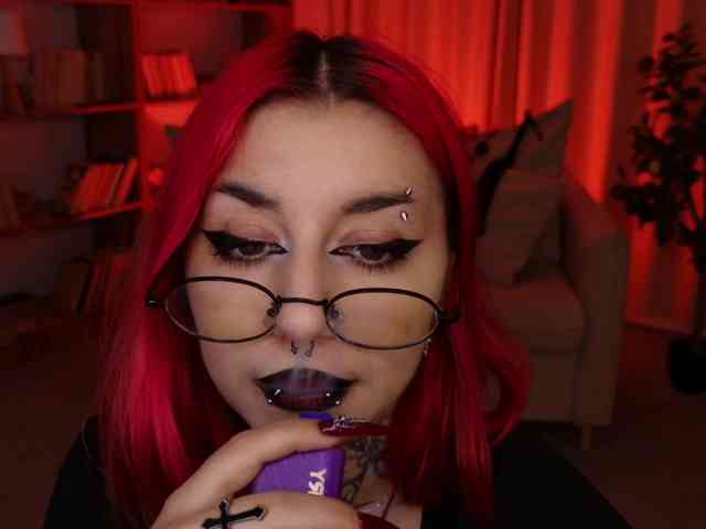 MistressMarcelline - Girl 
