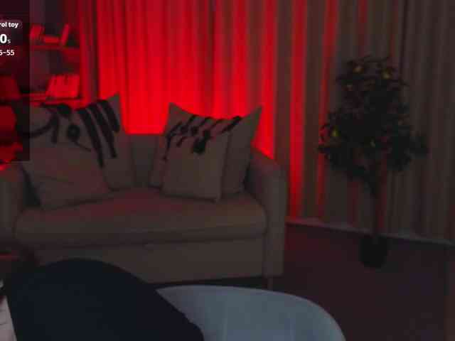 MistressMarcelline webcam