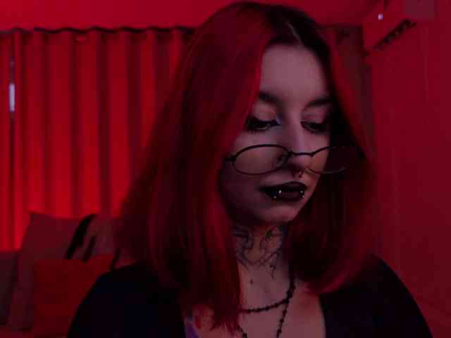 mistressmarcelline's live room