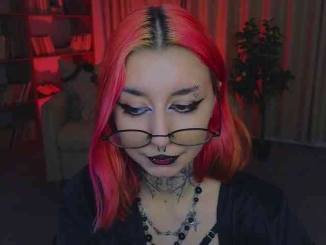 MistressMarcelline MistressMarcelline