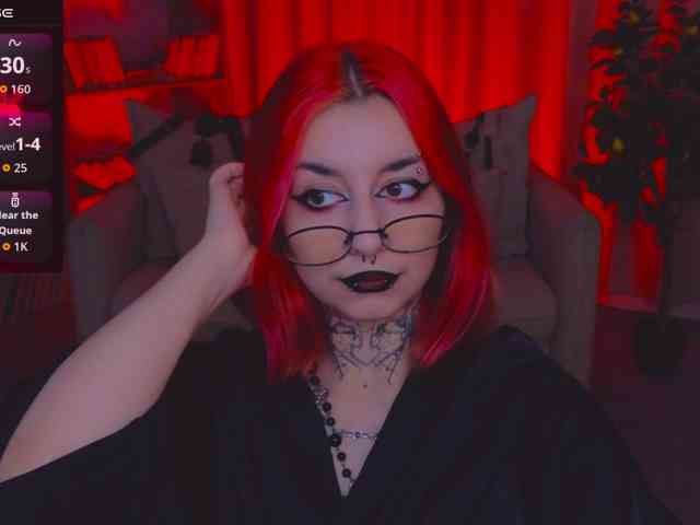 MistressMarcelline webcam
