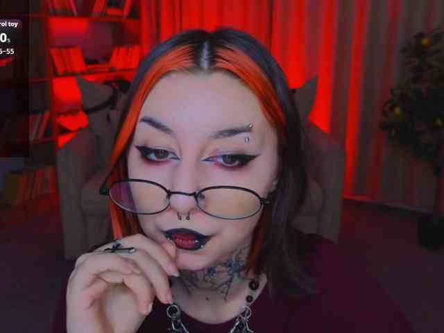 MistressMarcelline webcam