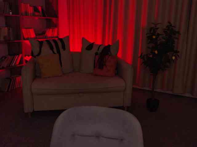 MistressMarcelline webcam