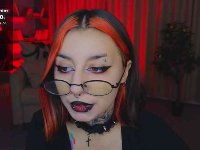 MistressMarcelline webcam