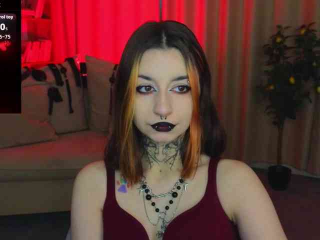 MistressMarcelline webcam