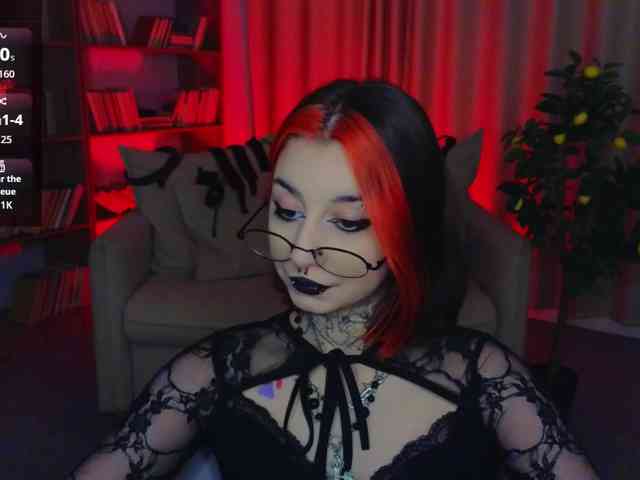 MistressMarcelli... Live Webcam on BongaCams