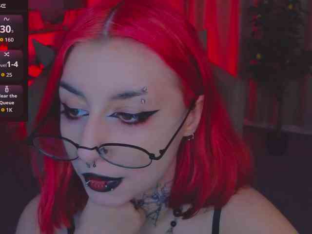 MistressMarcelline webcam