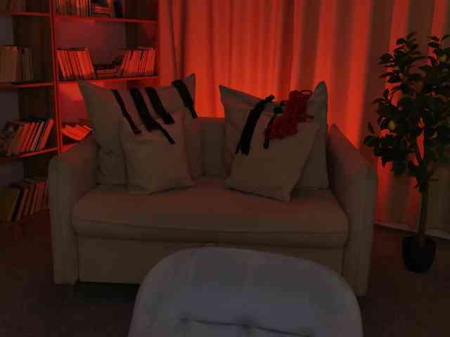 MistressMarcelline webcam