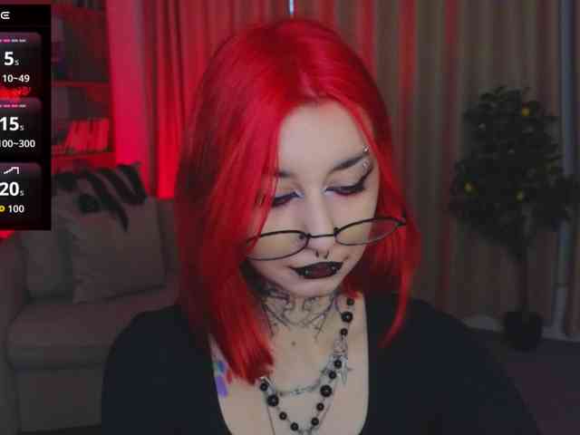 MistressMarcelline webcam