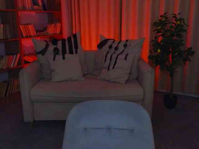 MistressMarcelline webcam