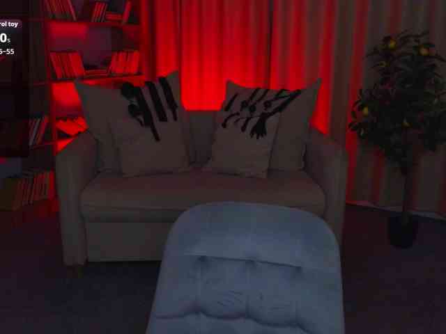 MistressMarcelline webcam
