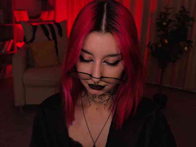 MistressMarcelline MistressMarcelline