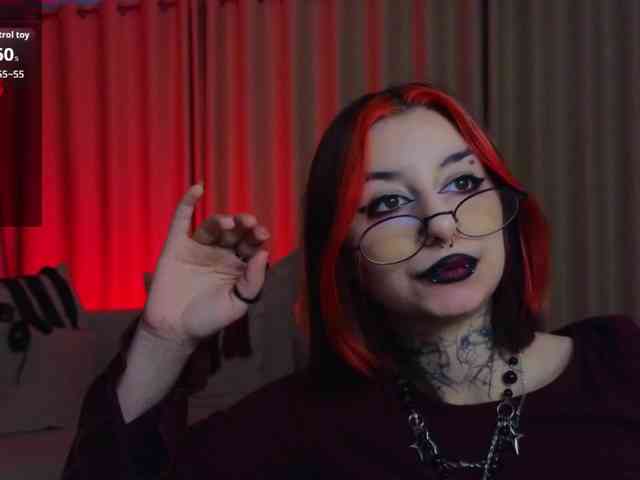 MistressMarcelline webcam